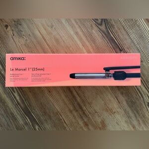 amika Le Marcel 1" (25mm) Box in Coral Pink and Black